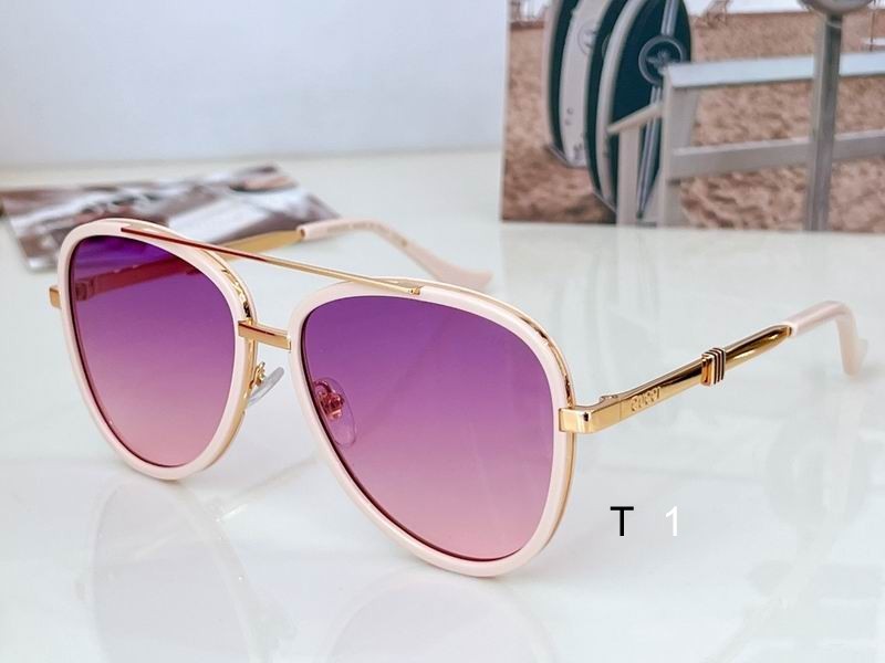 Gucci Sunglasses 589